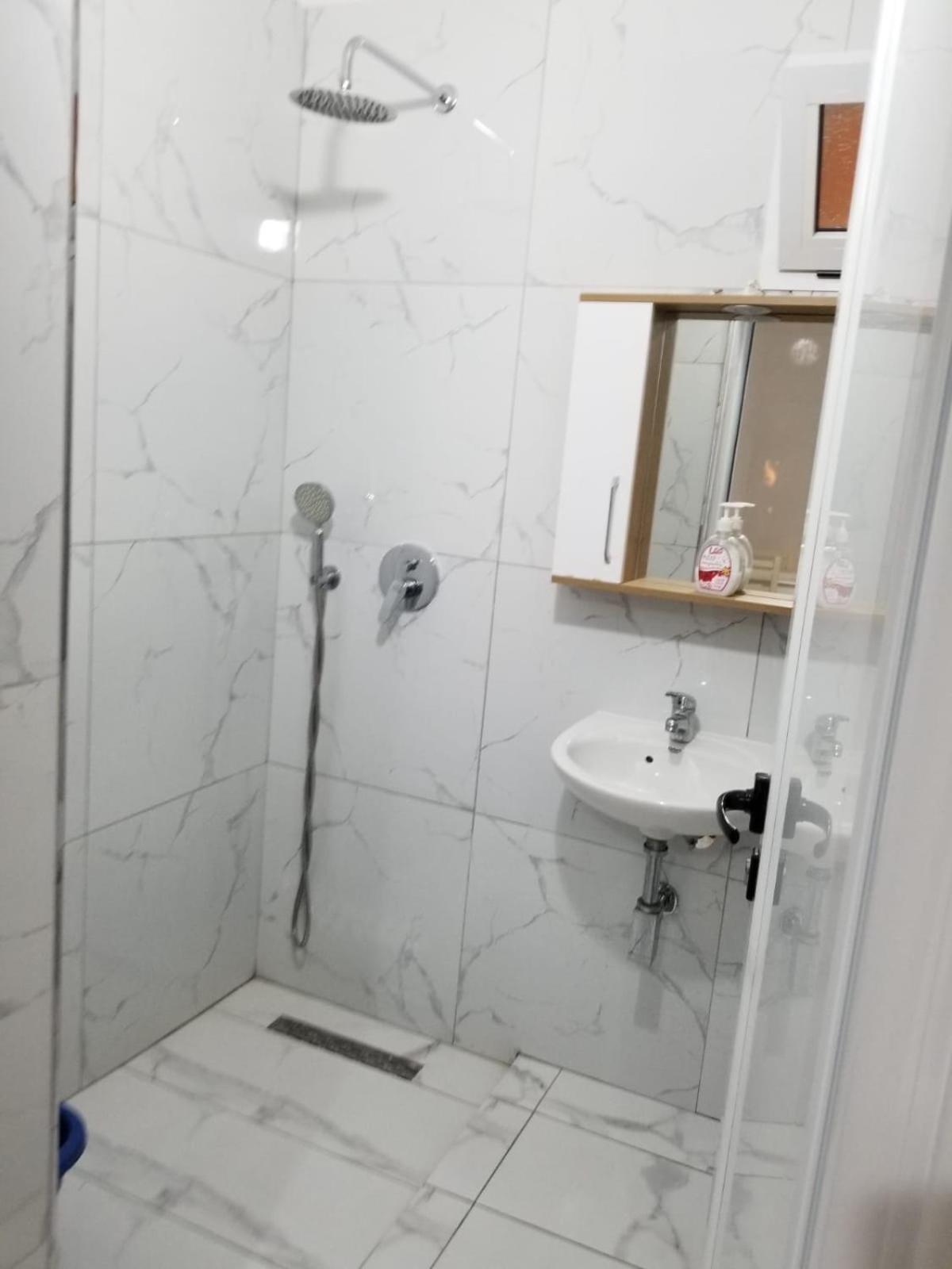 Vila Sita Vlorë Екстериор снимка